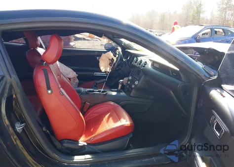 2016 Ford Mustang V6 z USA, uszkodzony, nr VIN 1FA6P8AM5G5226866